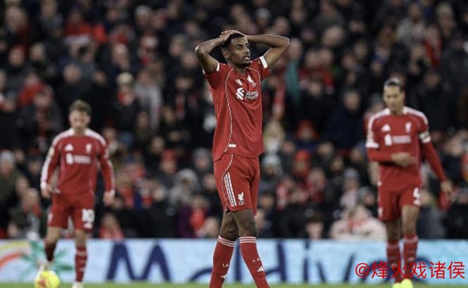 68分钟被换!利物浦1.5亿标王让斯洛特死心:5项数据挂零 评分6.5 68分钟被换!利物浦1.5亿标王让斯洛特死心:5项数据挂零 评分6.5