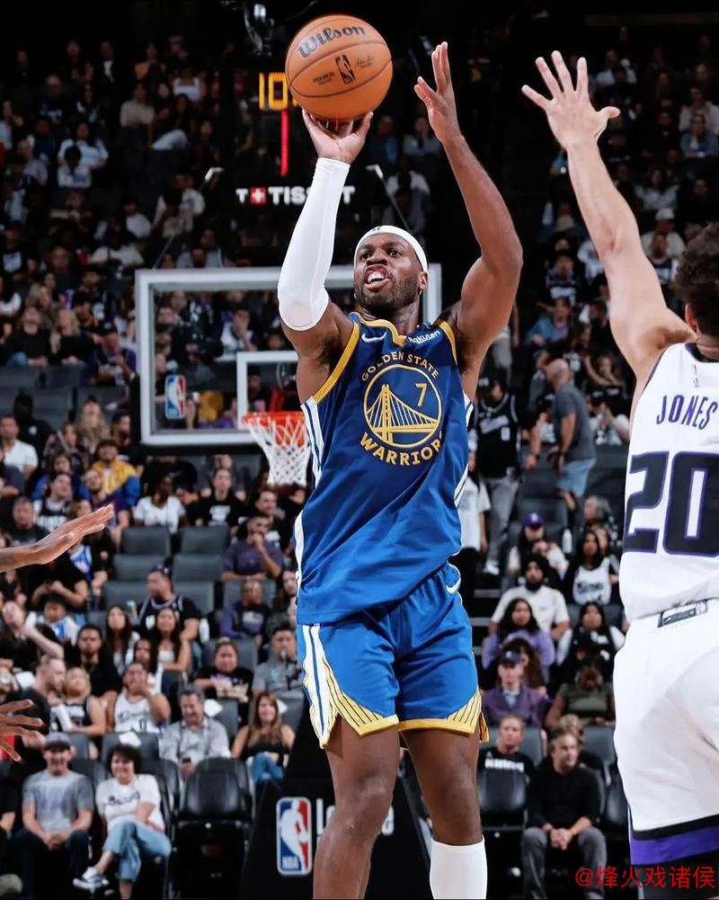 希尔德22分库里13分 勇士三分雨狂轰28记击败国王