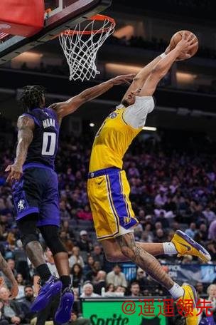 NBA-东契奇空砍42分 国王背靠背送湖人3连败