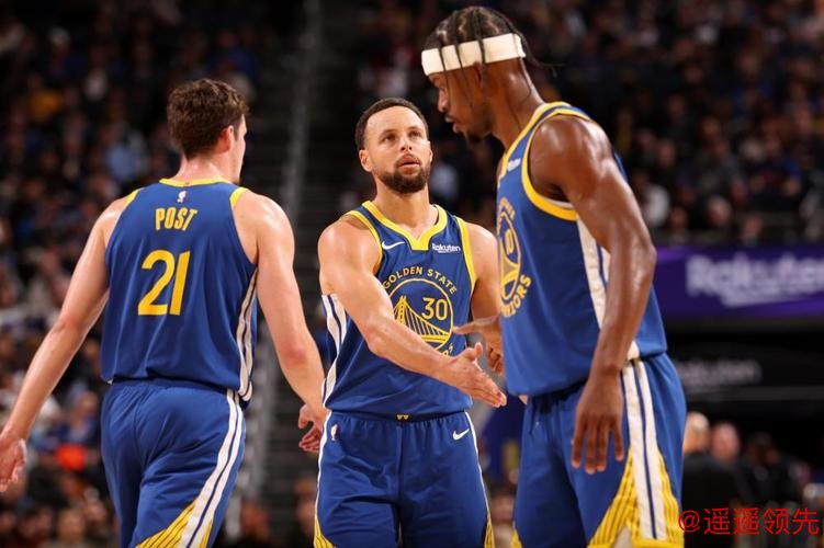 库里27+7巴特勒32+8 勇士主场力克尼克斯夺连胜