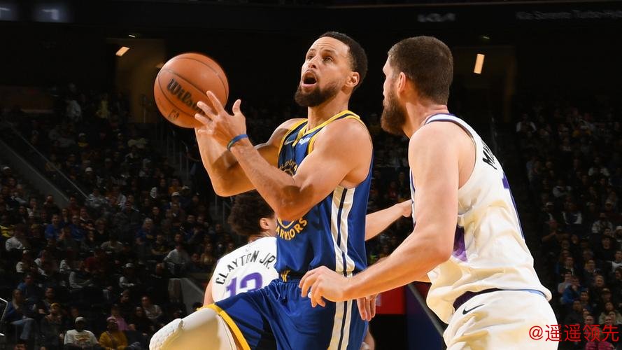 库里31分马尔卡宁空砍35+6 勇士逆转爵士