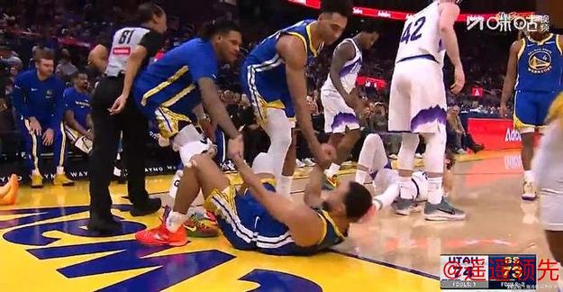 库里31分马尔卡宁空砍35+6 勇士逆转爵士