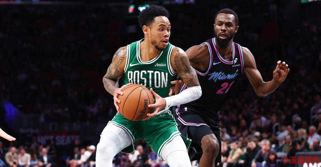 西蒙斯7记三分轰赛季新高39分 凯尔特人19分逆转热火 西蒙斯7记三分轰赛季新高39分 凯尔特人19分逆转热火